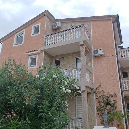 Apartments Vesna Nova Vas  Ngoại thất bức ảnh