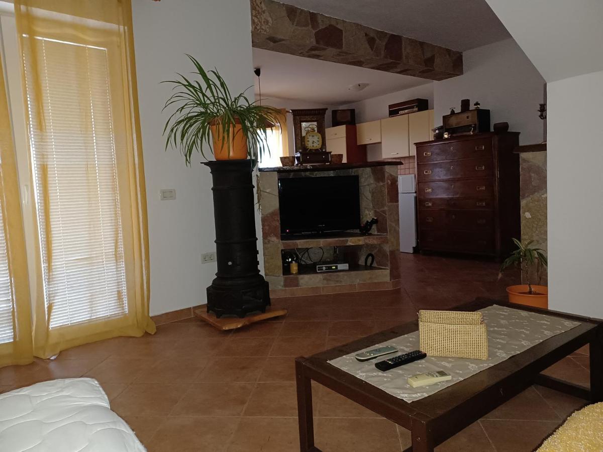 Apartments Vesna Nova Vas  Ngoại thất bức ảnh