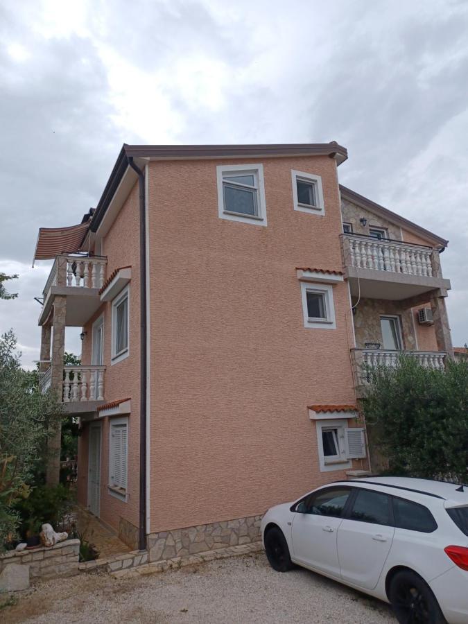 Apartments Vesna Nova Vas  Ngoại thất bức ảnh