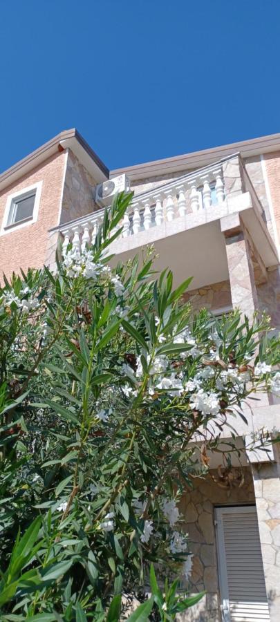 Apartments Vesna Nova Vas  Ngoại thất bức ảnh